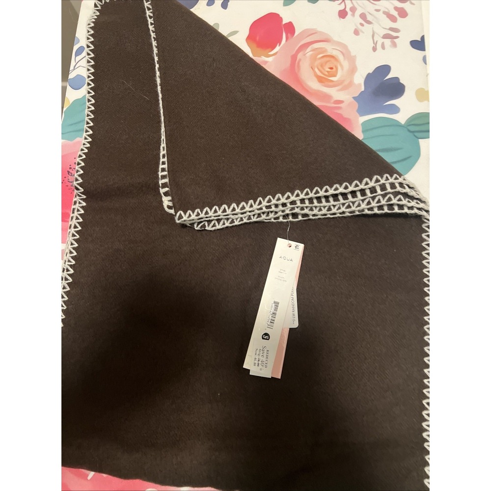 AQUA Women Scarf OS Choco Blanket Contrast Stitch Winter Wrap Shawl Cozy NWT